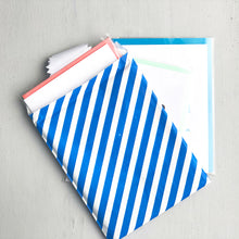 Load image into Gallery viewer, Card Flight: Feeling Schmoopy - Three Letterpress Greeting Cards